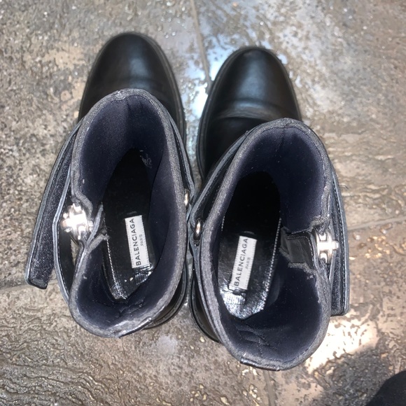 Balenciaga Moto Boots - Picture 2 of 6